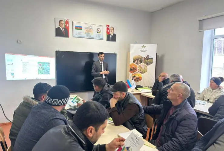 Ağdərədə kənd sakinlərinin aqrar bilik və bacarıqlarının artırılmasına yönəlmiş təlim proqramı uğurla yekunlaşıb