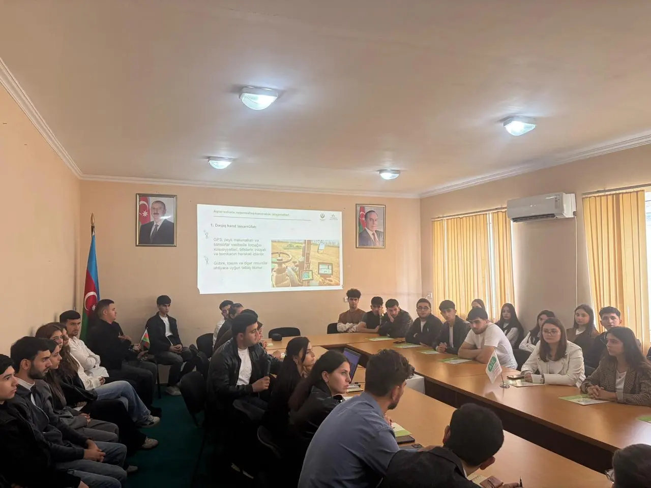 Lənkəranda gənclərin aqrar sektorda karyera quruculuğu və biznes imkanları müzakirə edilib